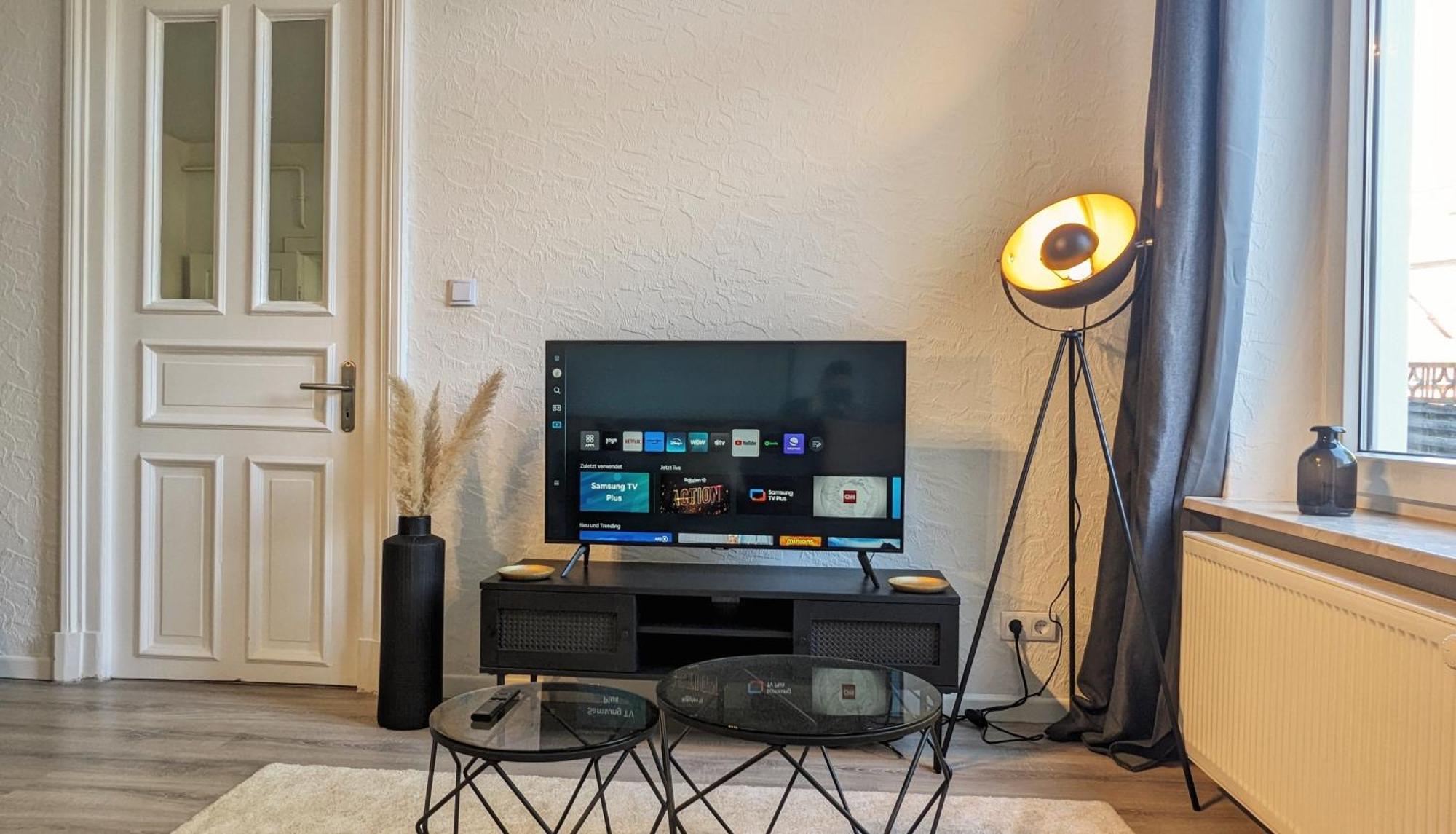 Tt Living Apartments Bonitas & Divinitas I 2 Schlafzimmer I Kueche I Vollbad I Waschmaschine Rellingen Exterior photo