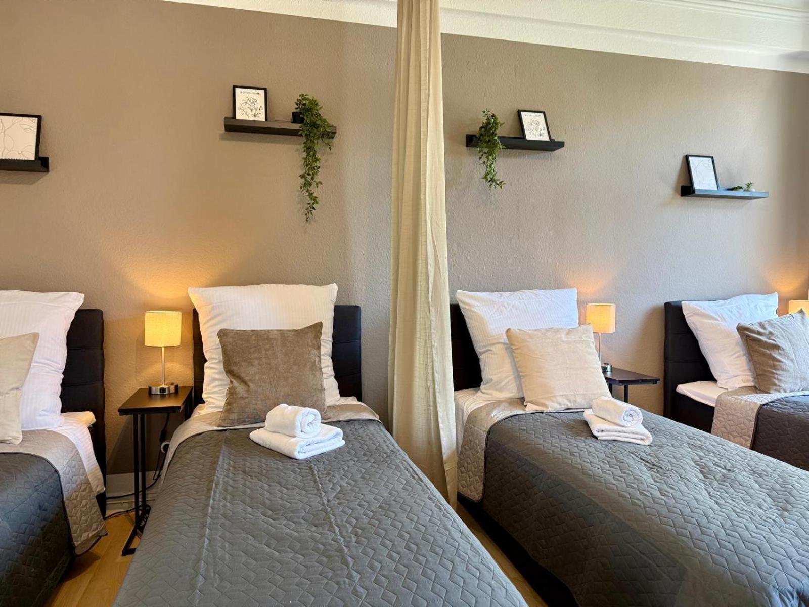 Tt Living Apartments Bonitas & Divinitas I 2 Schlafzimmer I Kueche I Vollbad I Waschmaschine Rellingen Exterior photo