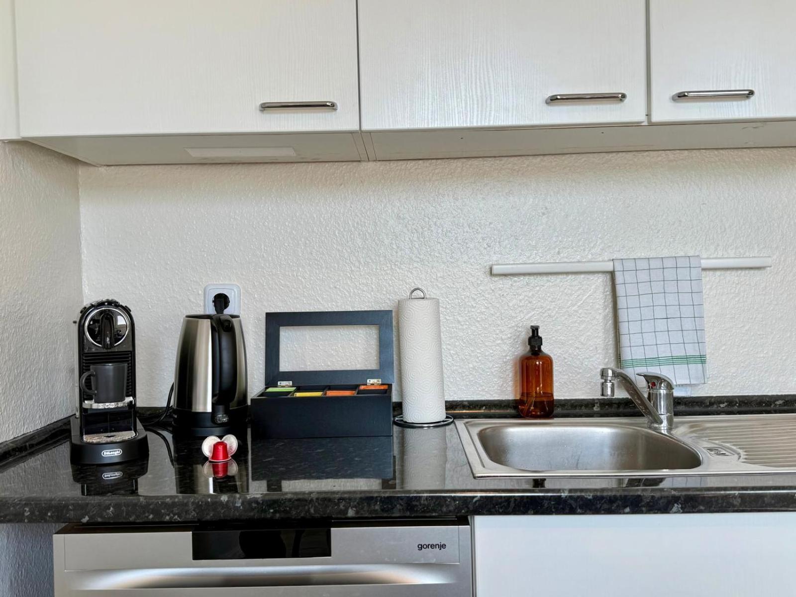 Tt Living Apartments Bonitas & Divinitas I 2 Schlafzimmer I Kueche I Vollbad I Waschmaschine Rellingen Exterior photo